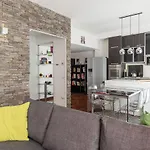 Pigneto & Malatesta Subway Flat Ρώμη