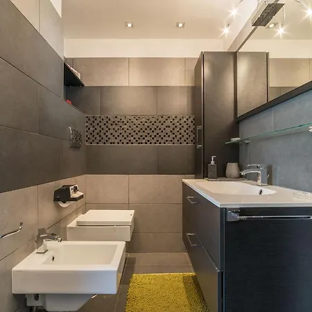 Pigneto & Malatesta Subway Flat רומא