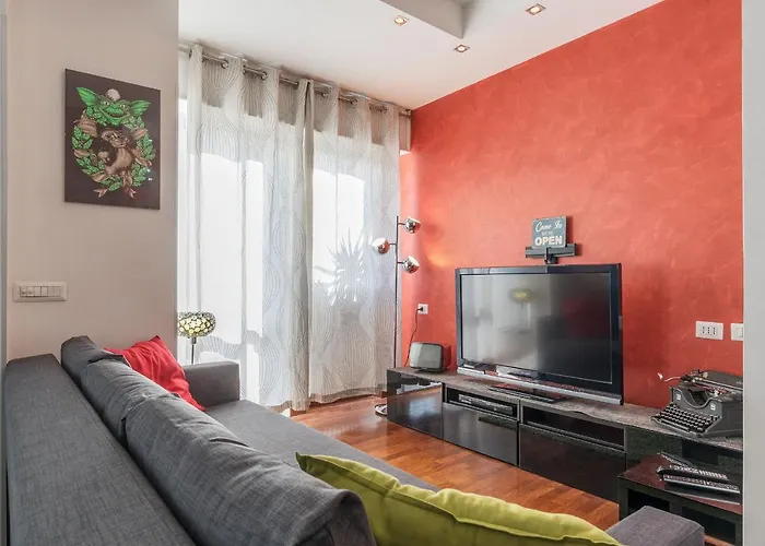 Pigneto & Malatesta Subway Flat Rom