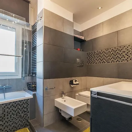 Pigneto & Malatesta Subway Flat Lägenhet